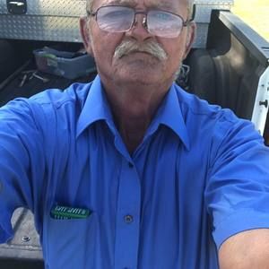 Meet your Posher, Bobby